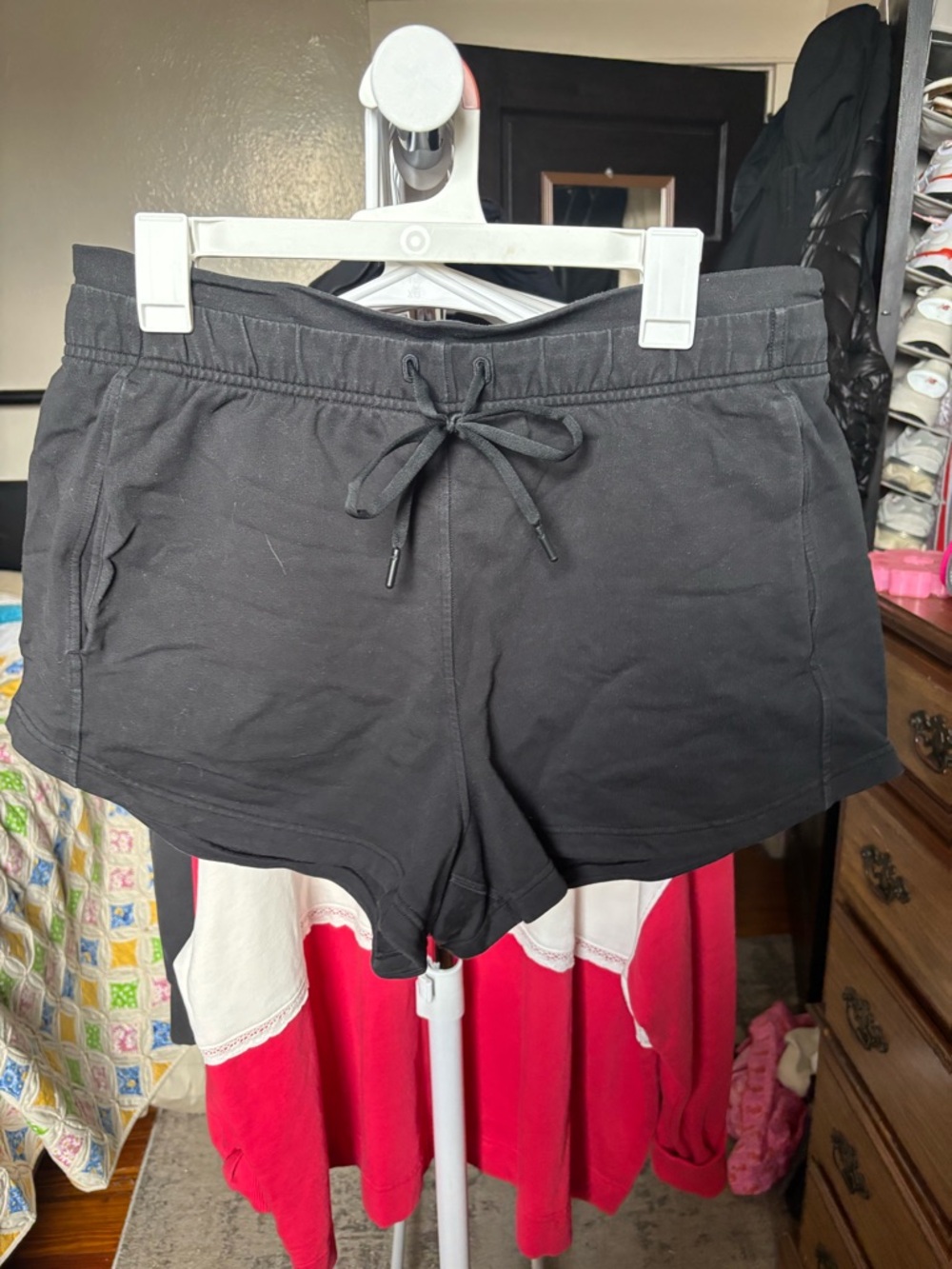 Lululemon Women’s Black Drawstring Lounge Shorts